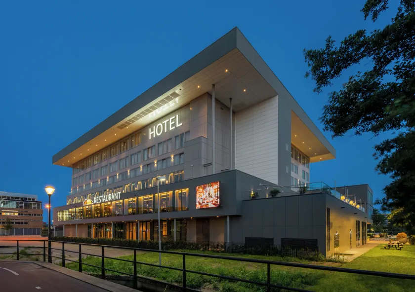 Van der Valk Hotel Haarlem - Image 1