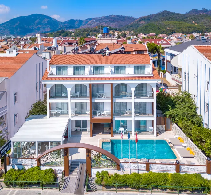 Princess Kinli Suites Hotel - Image 1
