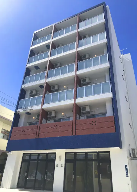 Ten Point Hotel - Image 1