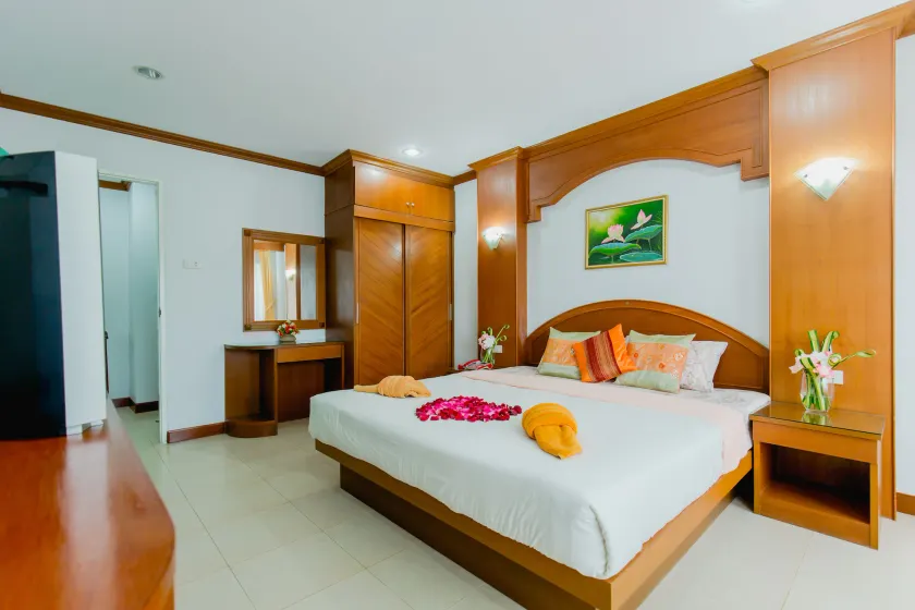 RK Guesthouse - Image 1