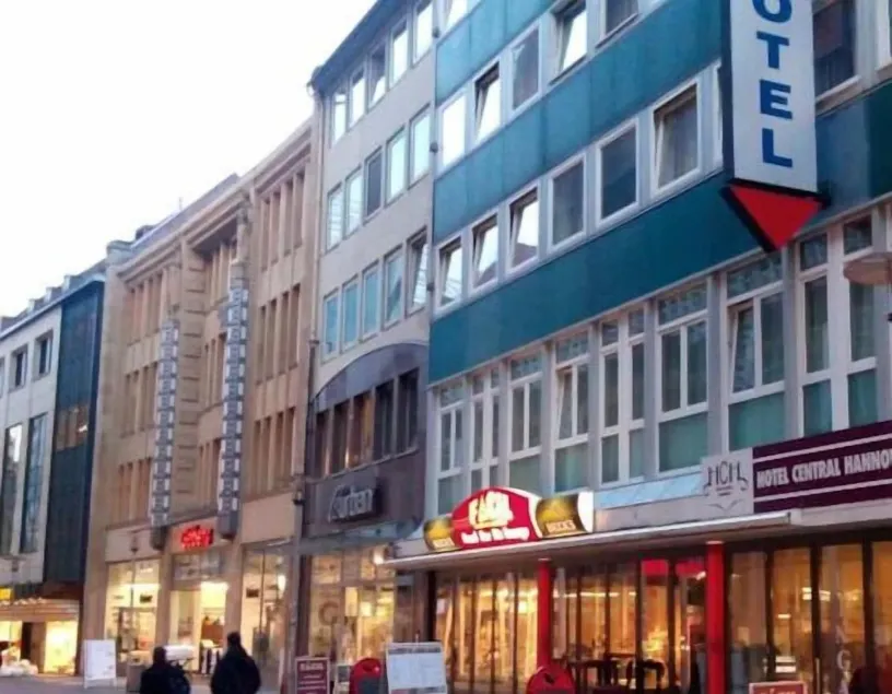 Hotel Central Hannover - Image 1