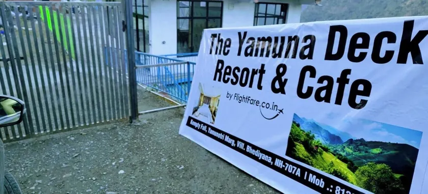The Yamuna Deck Resort and Cafe - Image 1