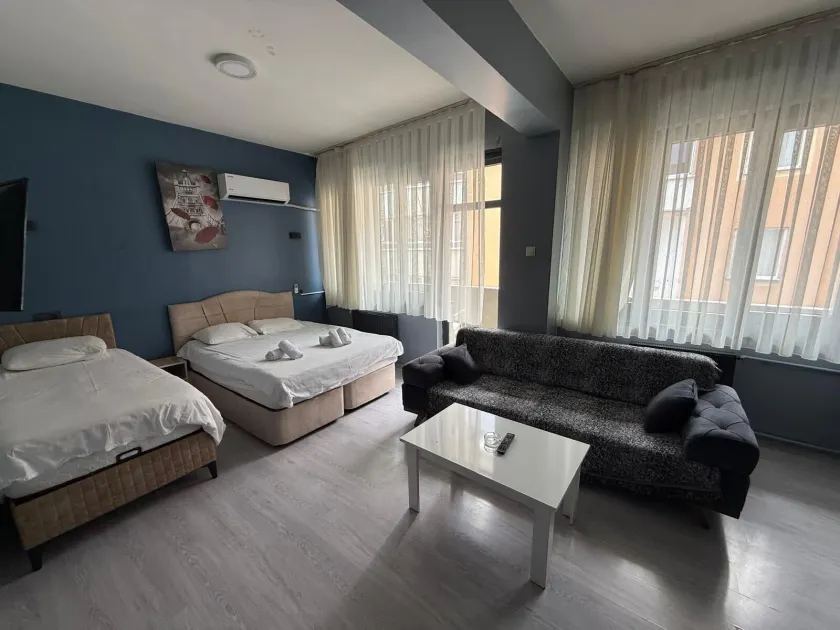 UMK PANSİYON CADDE - Image 1