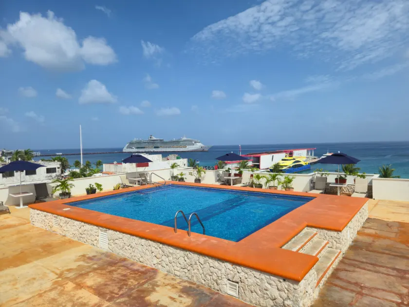 Hotel Plaza Cozumel - Image 1