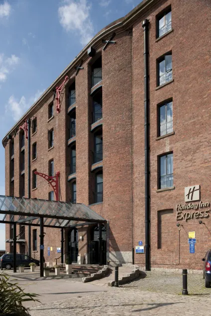 Holiday Inn Express Liverpool-Albert Dock by IHG - Image 1