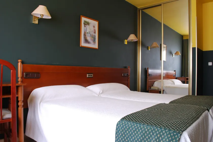 Hotel San Jacobo - Image 1
