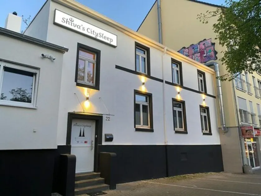 Shivas City Aparthotel - Image 1