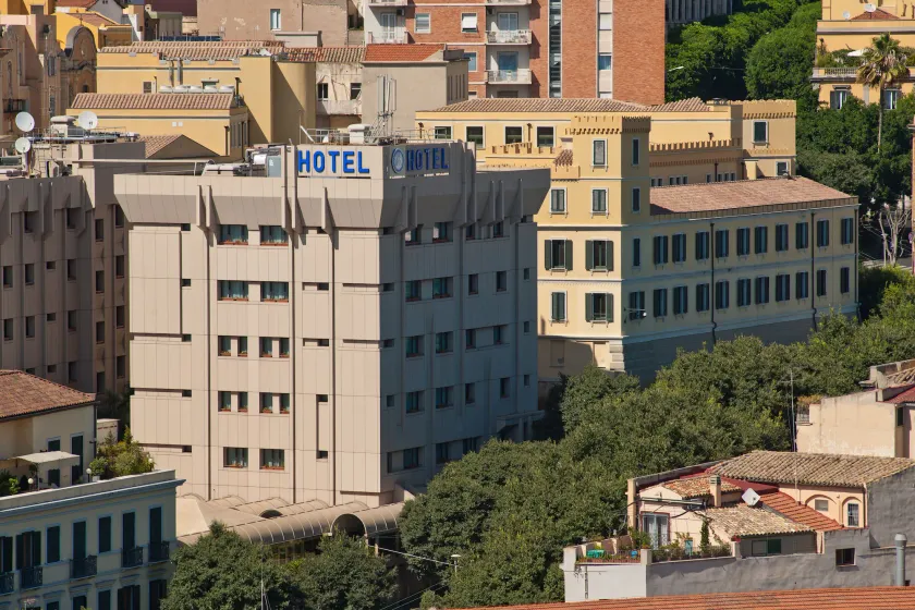 Hotel Regina Margherita - Image 1