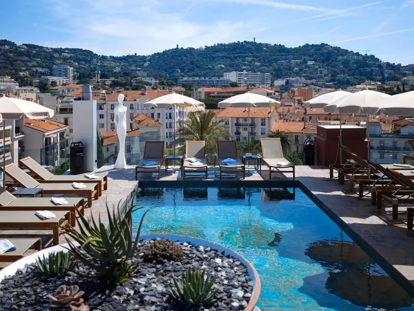  BEST WESTERN PLUS CANNES RIVIERA & SPA - Image 1