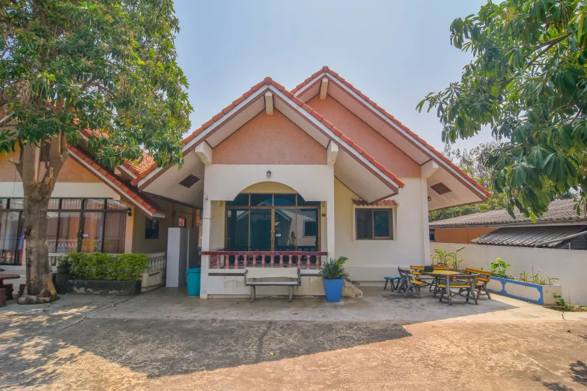 Seaside Hua Hin - Image 1