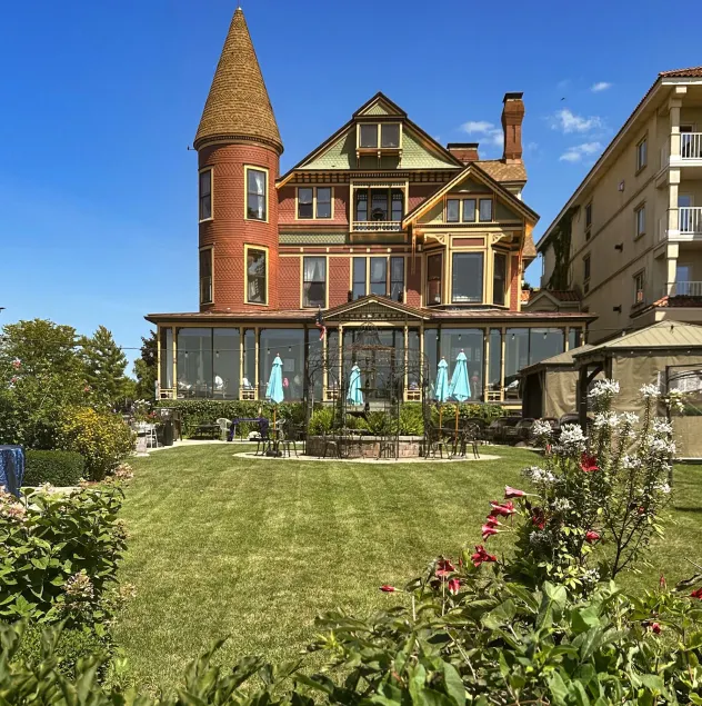 Baker House Hotel - Image 1