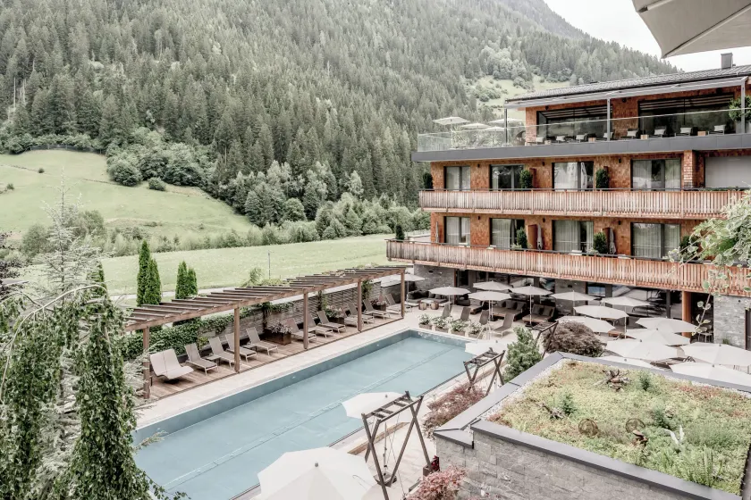 Hotel Weisses Lamm - Image 1