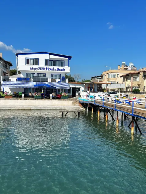 Akçay Pier Hotel & Beach - Image 1