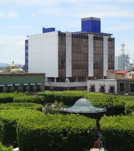 Hotel El Monte - Image 1