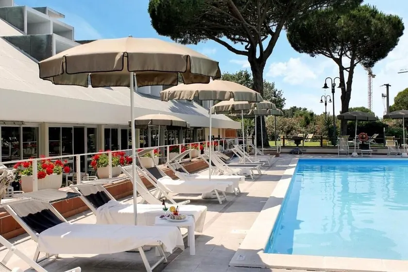 PFA Hotel La Darsena - Follonica - Image 1