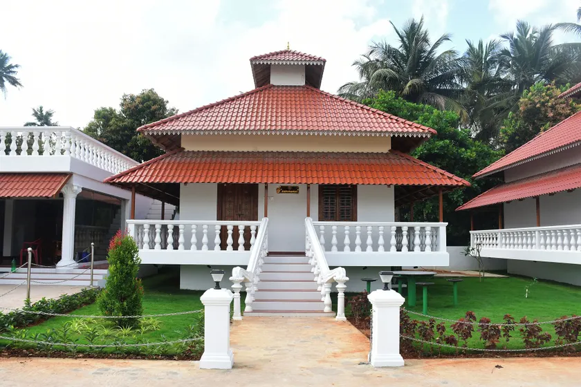 Kps Resort - Image 1