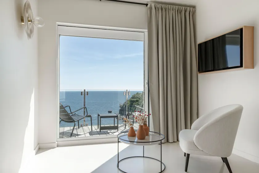 Les Elmes - Hôtel & Spa - Image 1