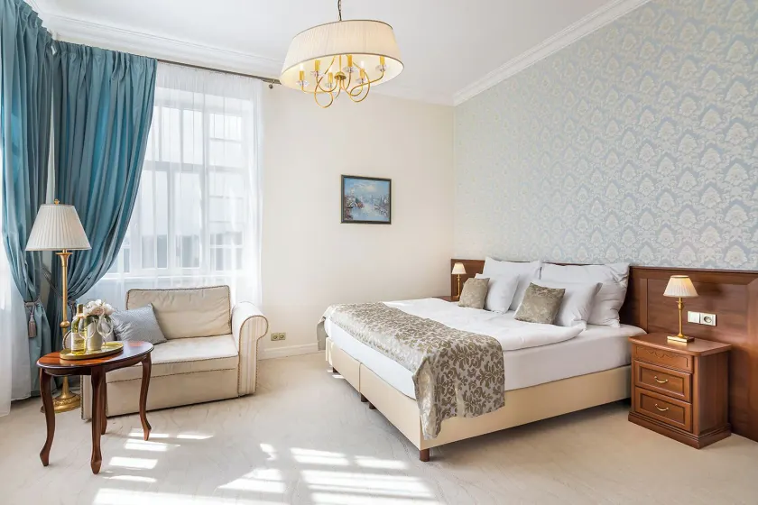 Hotel Katerina - Image 1