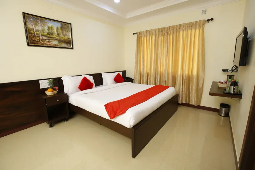 Hotel Sree Devi - Image 1