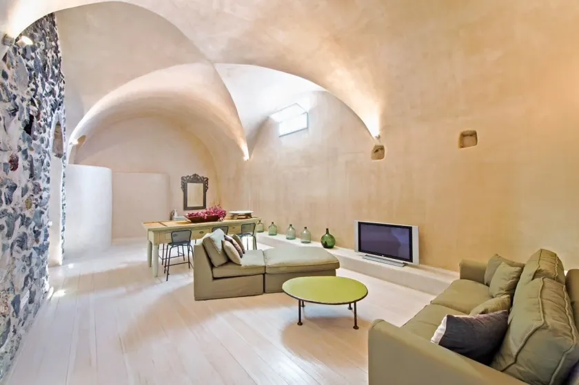 Pyrgos Old winery villa - Image 1