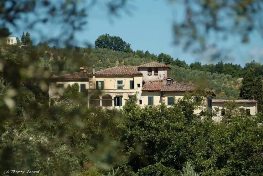 Fattoria di Bacchereto - Guest House - Image 1