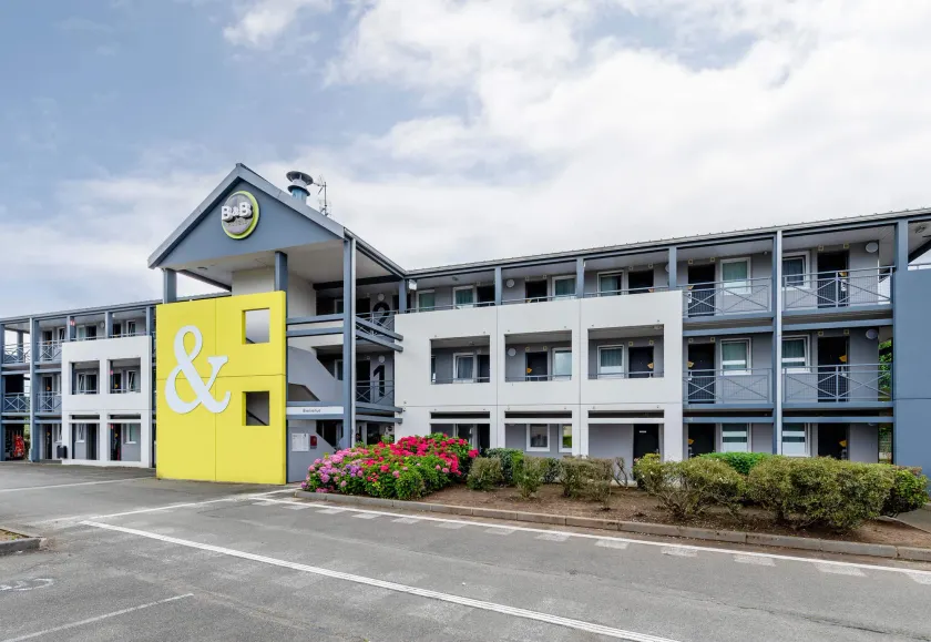 B&B HOTEL Dieppe - Image 1