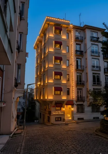 Hotel Taksim Home - Image 1