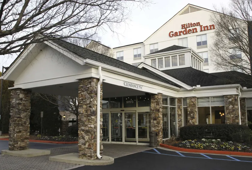Hilton Garden Inn Atlanta Northpoint - Image 1