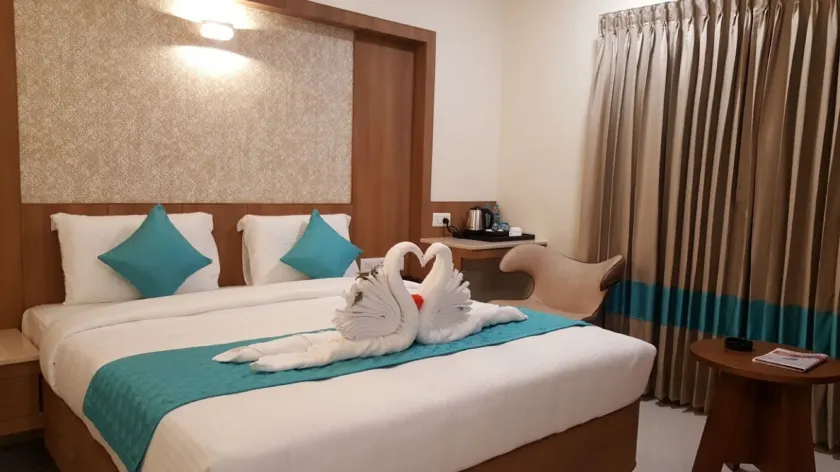 Hotel iStay - Image 1