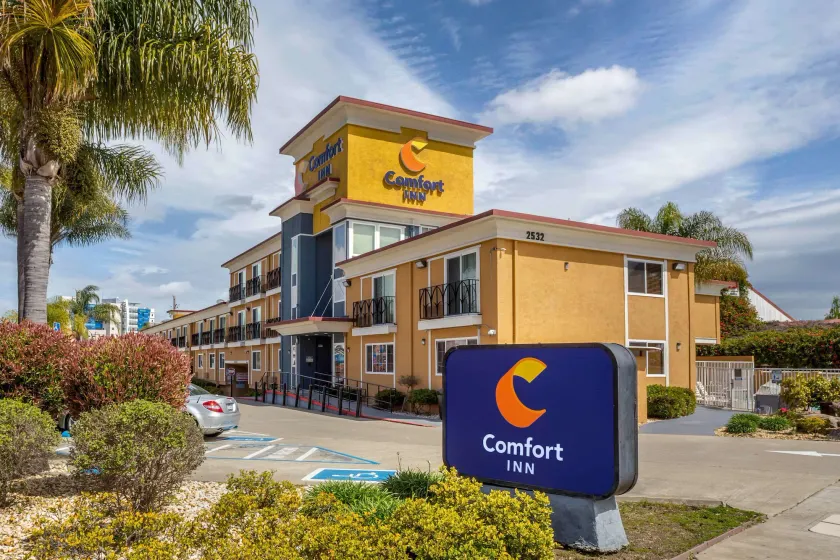 Comfort Inn Castro Valley - Image 1
