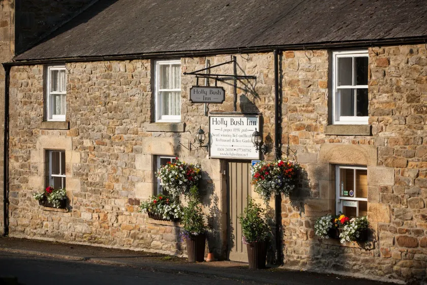 Hollybush Inn - Image 1