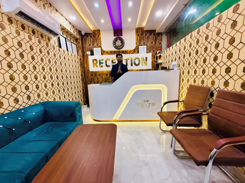 Hotel Golden Crystal - Reception
