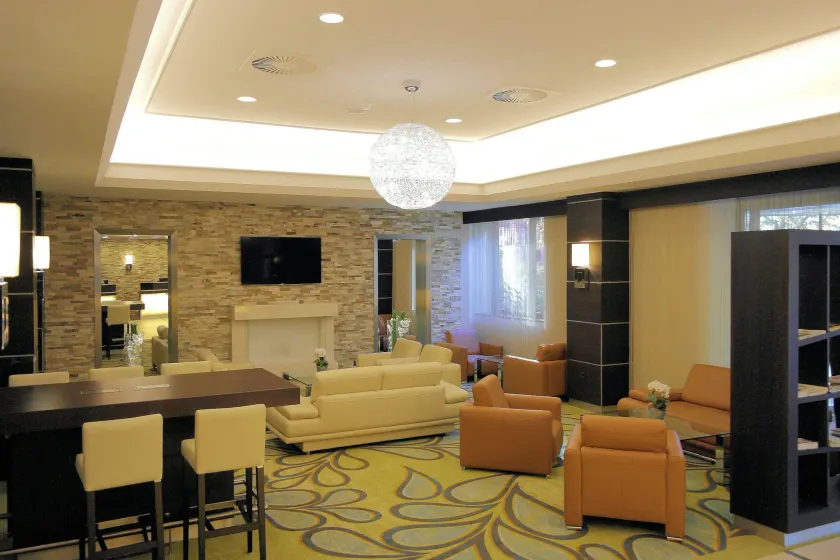 Courtyard by Marriott Düsseldorf Seestern - Image 1