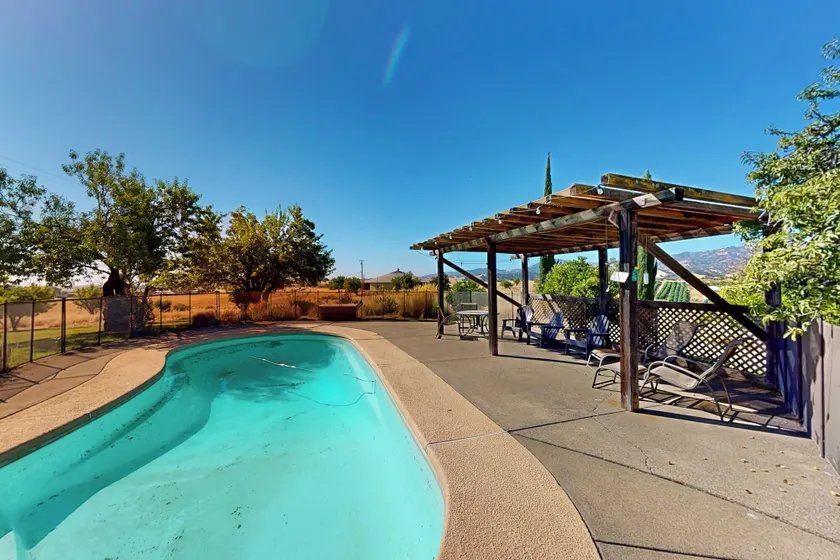 4BR Sierras-view Home w/ Pool & A/C - Dogs OK - Image 1