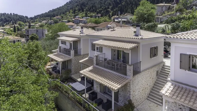 Karya Villas - Image 1