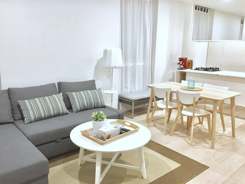 Brand New Stunning Home with Garden - Image 1