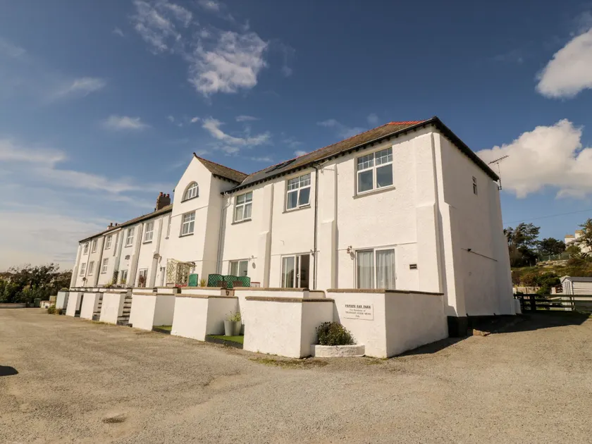Ketch Cottage - Image 1