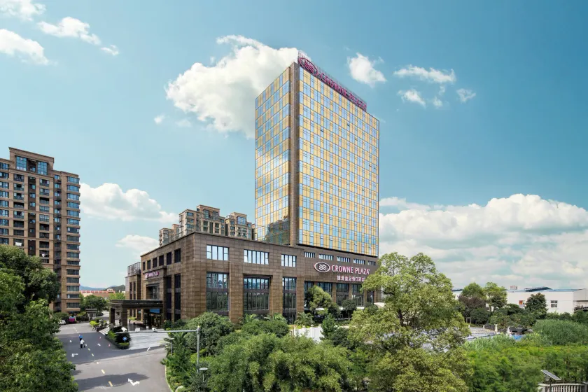 Crowne Plaza Deqing Moganshan by IHG - Image 1
