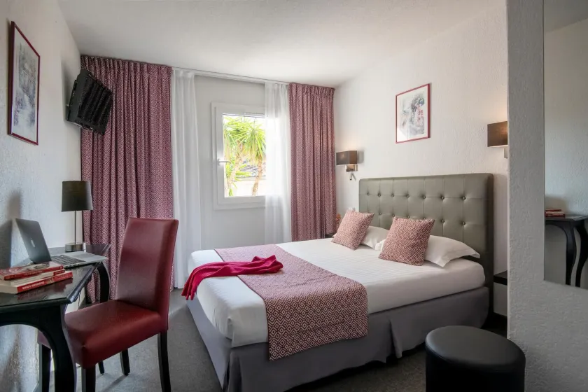 Hotel du Forum - Image 1