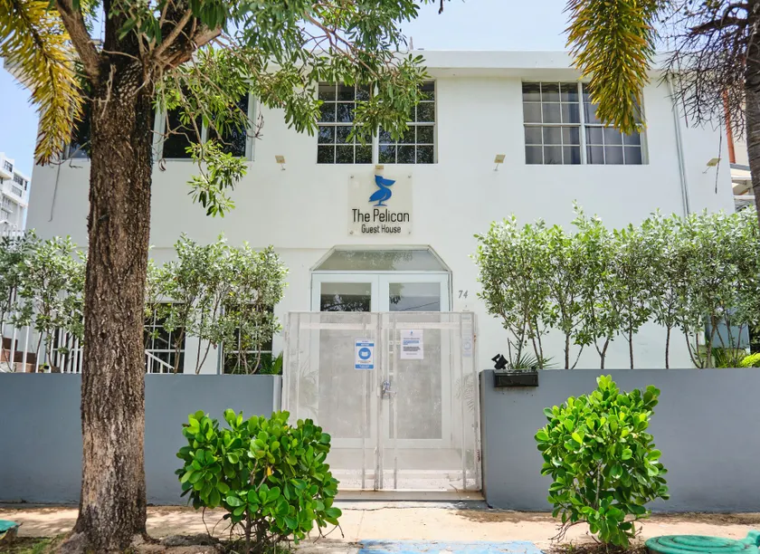 Aura House Isla Verde - Image 1