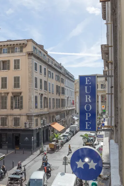 Europe Hotel Vieux Port - Image 1