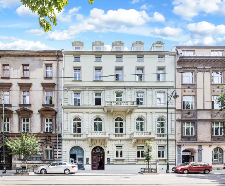 Aparthotel Old Town - Image 1