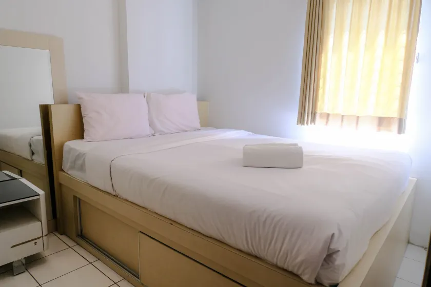 Good Choice 2Br At 12Th Floor Gateway Ahmad Yani Cicadas Apartment - Værelse