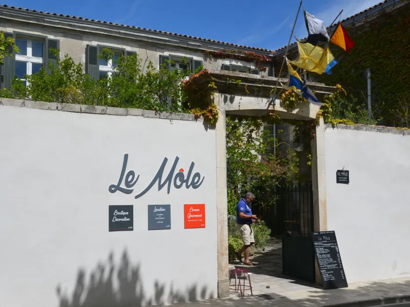 Le Môle - Image 1