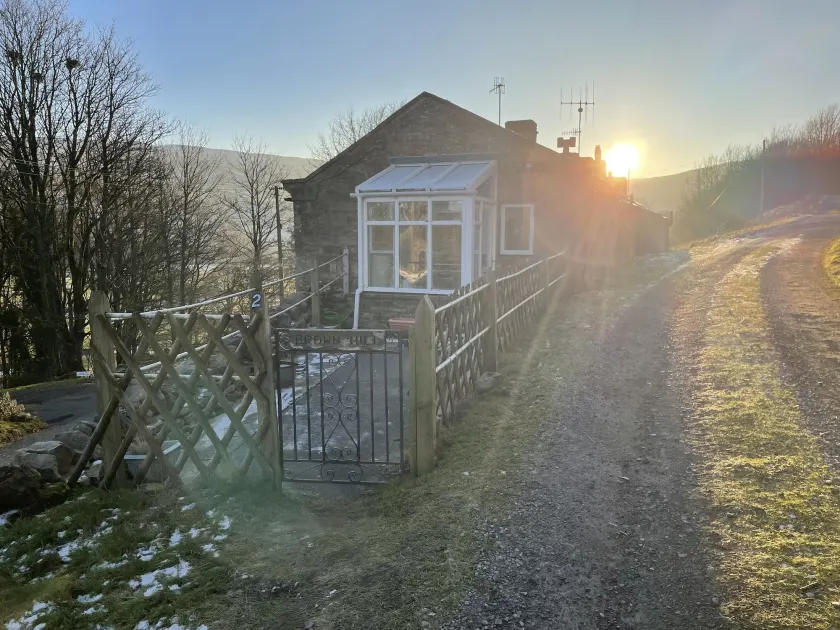 Merveilleux cottage adapté aux familles avec jardin | Avec animaux admis - Image 1