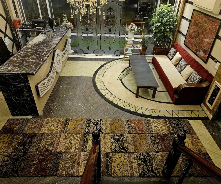 Hotel Ramgarh Palace. - Lobby