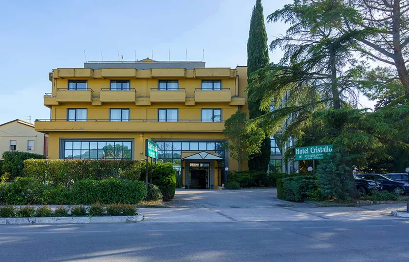 Hotel Cristallo - Image 1