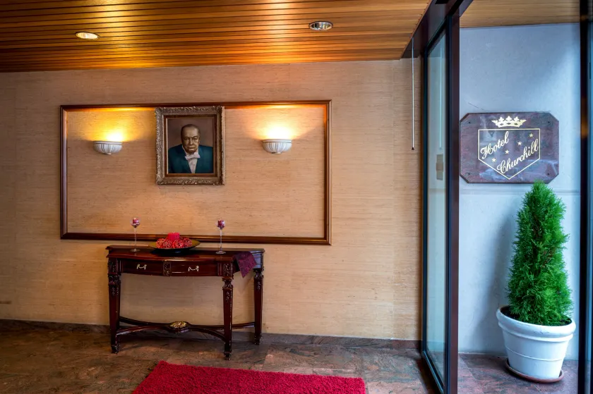 Hotel Churchill Geneva - Image 1