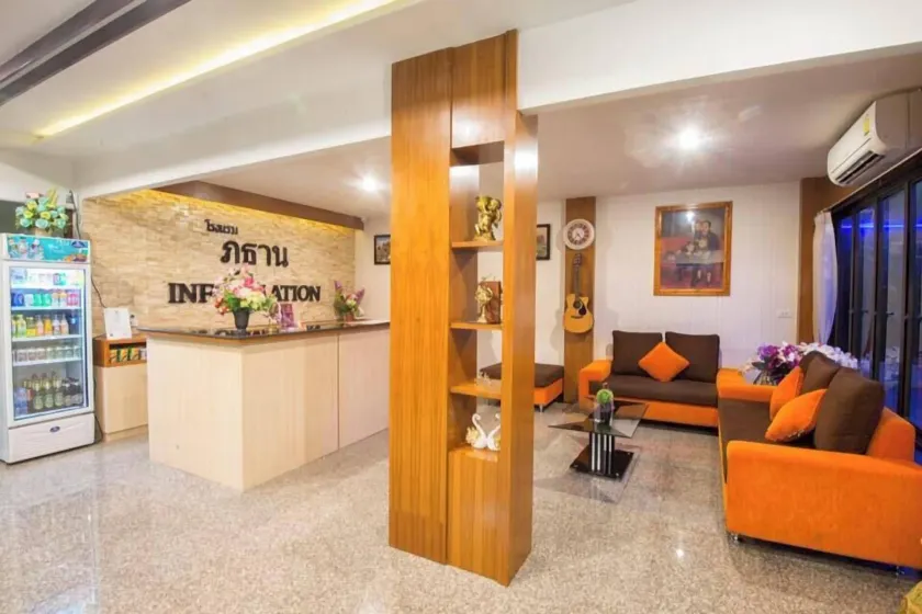Phuthan Hotel - Image 1