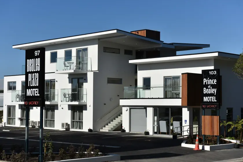 103 Prince of Bealey Motel - Image 1